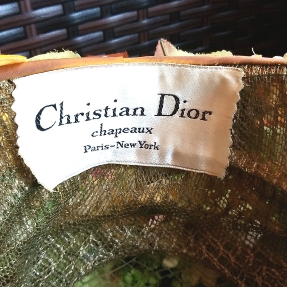 60s CHRISTIAN DIOR Luxury EASTER 7" Flowers Ribbon UNION Garden Chapeaux Hat EVC - Picture 2 of 16